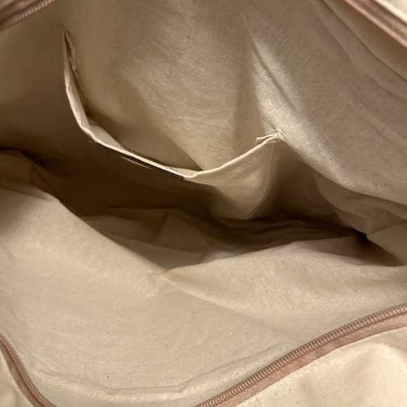 SG Saigon Handi Craft straw purse hand painted. Zipper - Picture 7 of 11